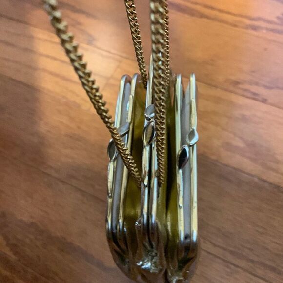 Jane Shilton genuine leather gold evening bag with three pockets & snap closure - Picture 10 of 15